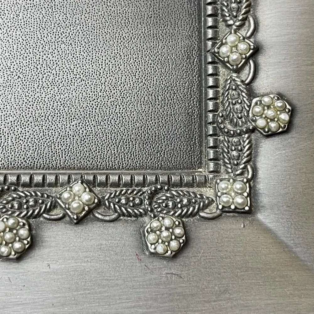 Things Remembered Metal Memory Jewelry Trinket Box Faux Pearls Velvet Lining